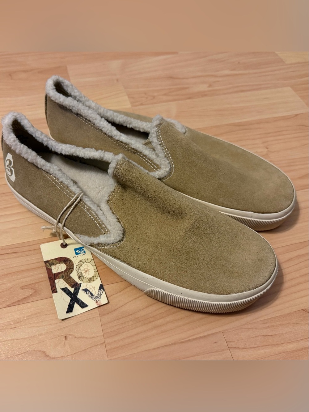 Roxy Pepperdine Sherpa Slip On Shoes Kicks Surf Skate Women's Size 10 NEW NWT
